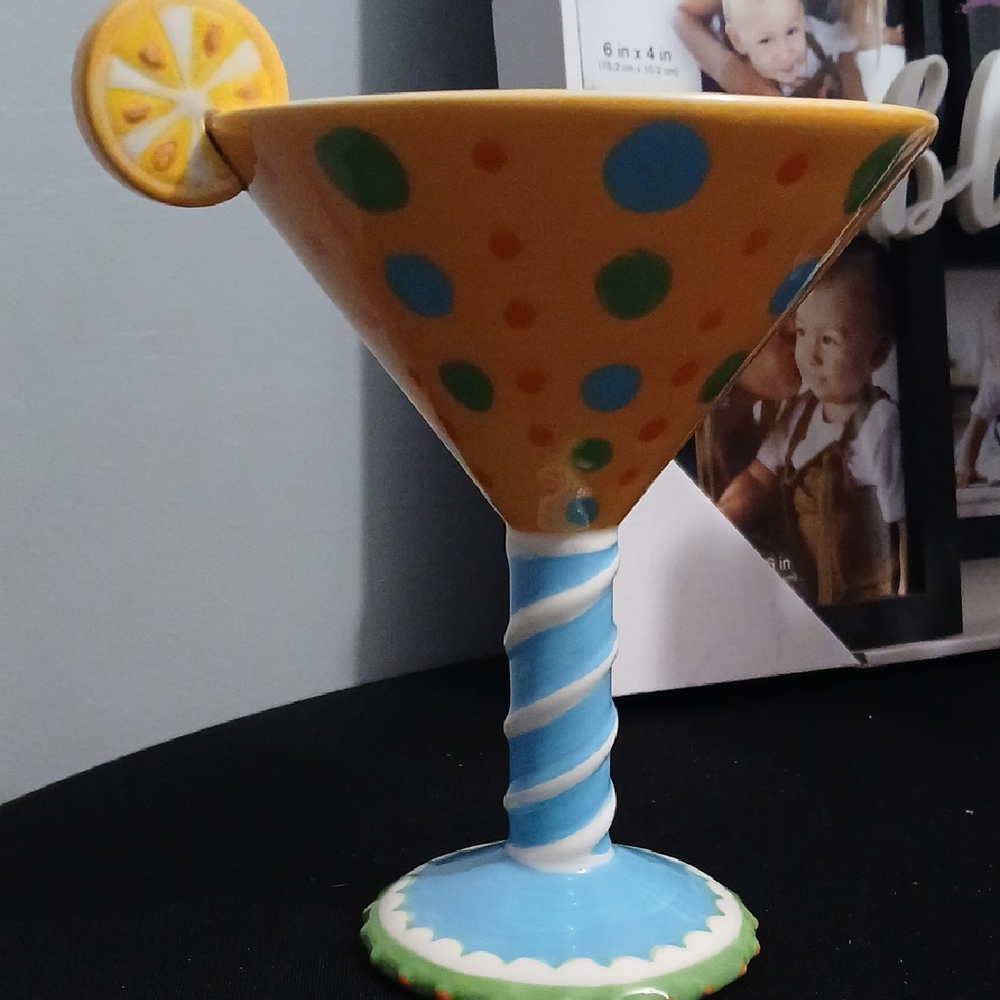 Twist The Night Away Tipsy-Tini Martini Glass with Lemon Wedge - Picture 4 of 8